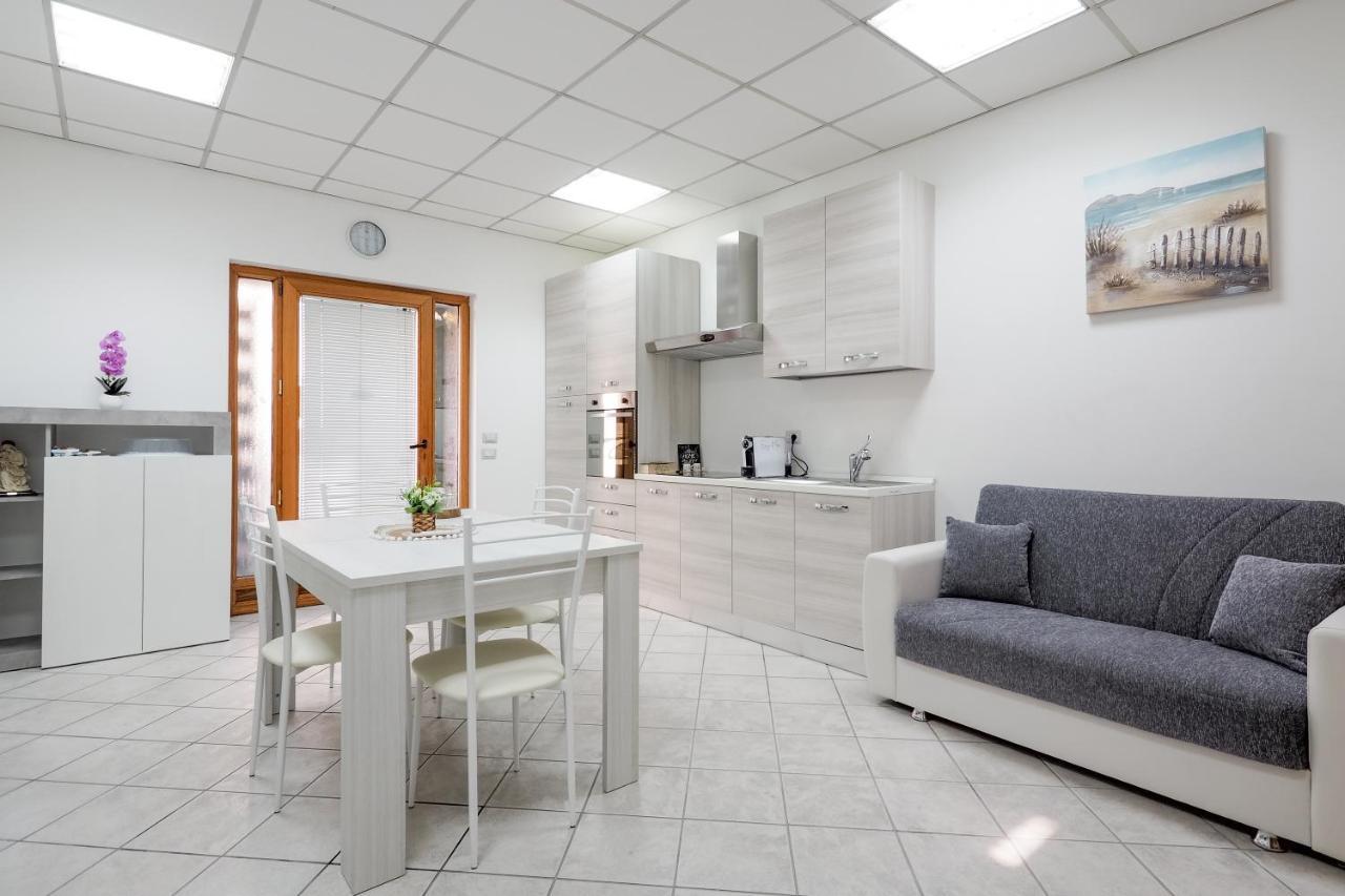Saint Simplicio House Appartamento Olbia Esterno foto